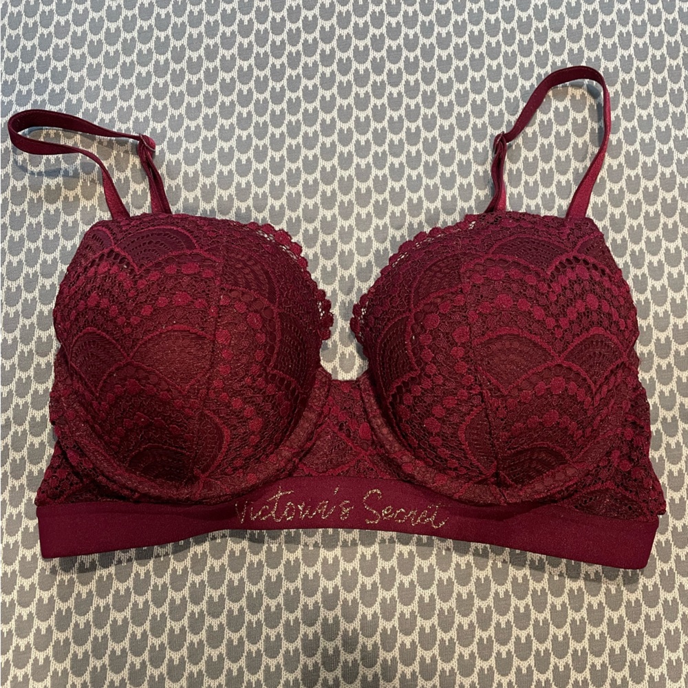 Victoria’s Secret 34C push-up bra